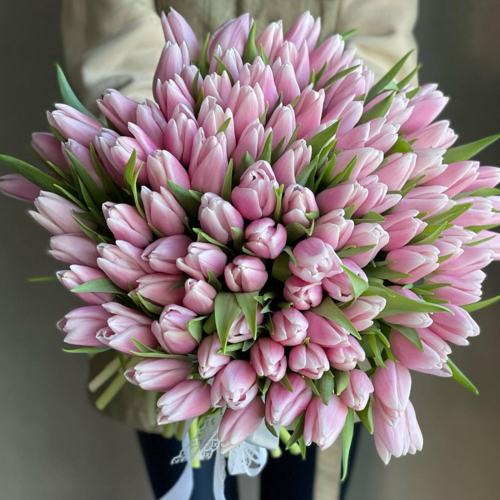 Букет цветов «Букет из 101 розового тюльпана в ленте» - фото 2
