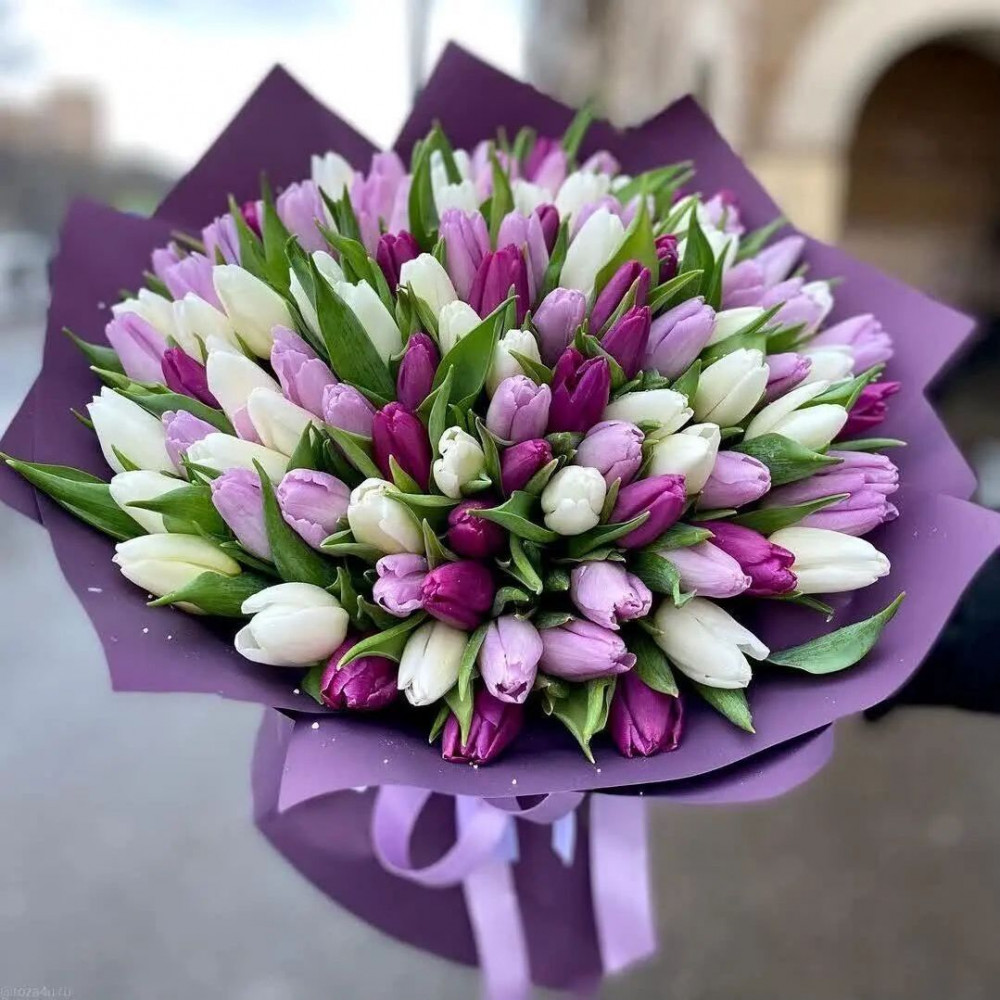 Букет цветов «Букет из 101 фиолетового тюльпана»