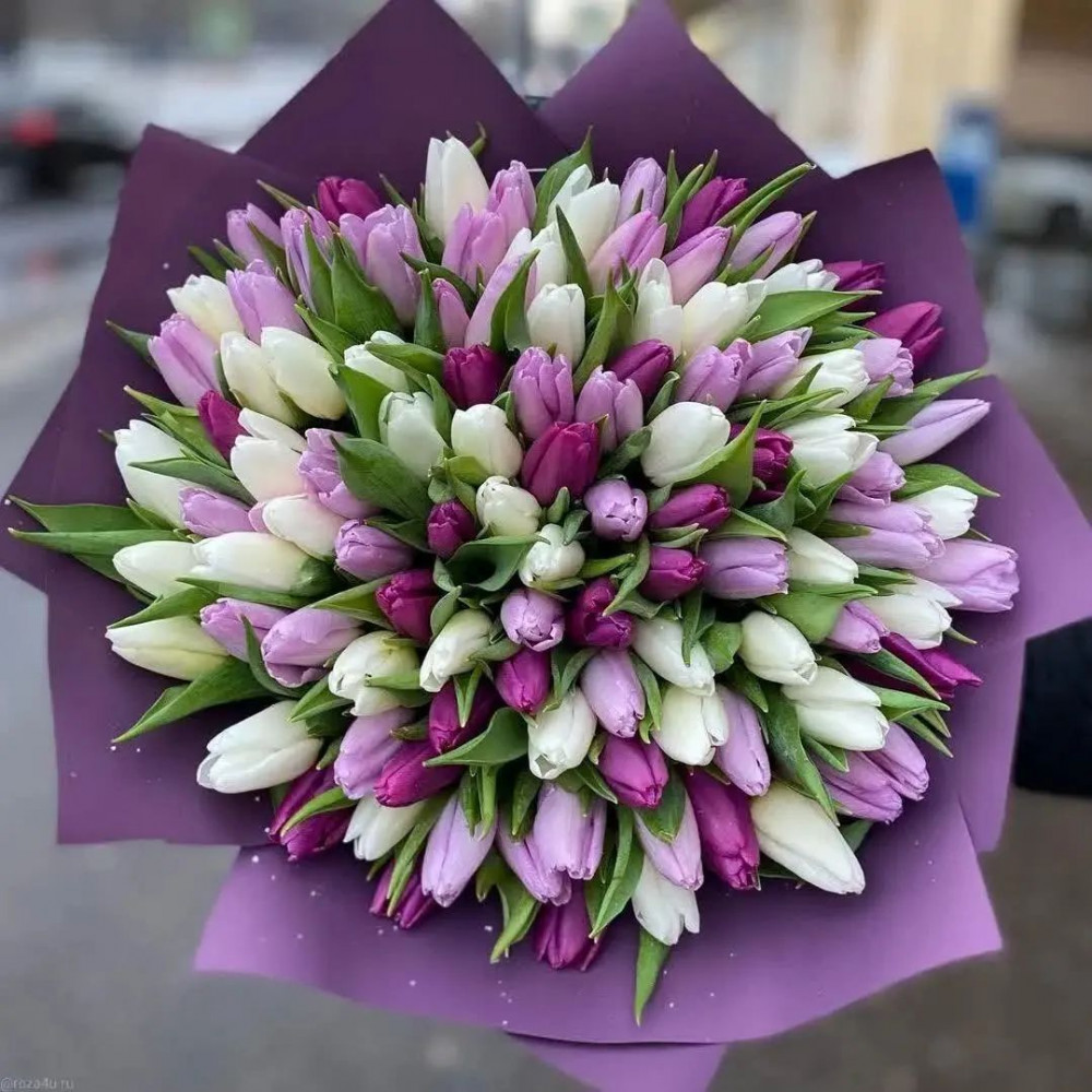 Букет цветов «Букет из 101 фиолетового тюльпана» - фото 2