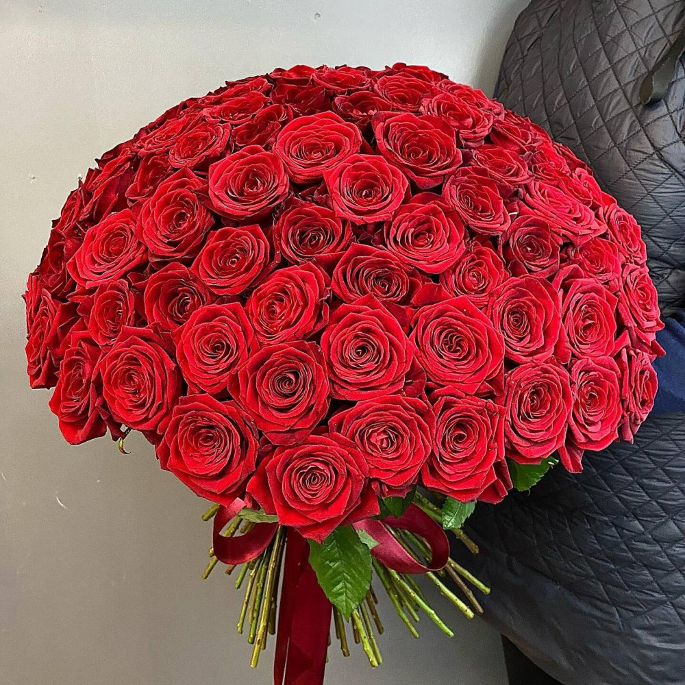 Букет цветов «Букет из 101 красной роза в атласной ленте» - фото 2