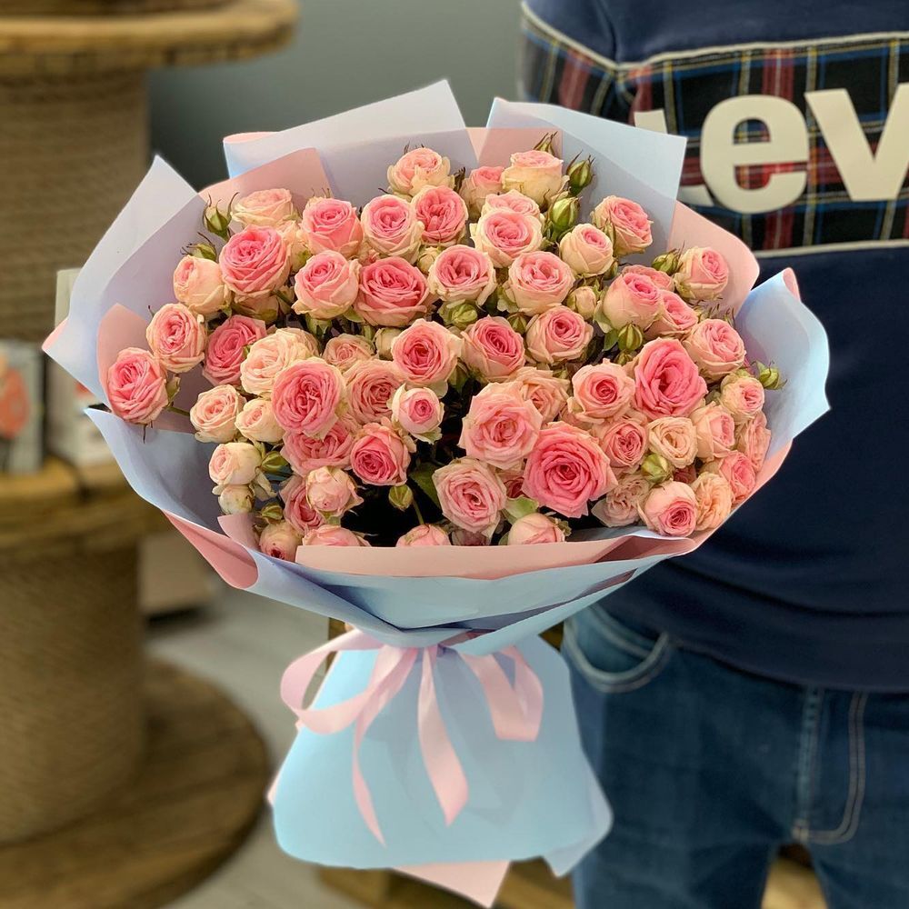Букет цветов «Букет из 15 кустовых роз»