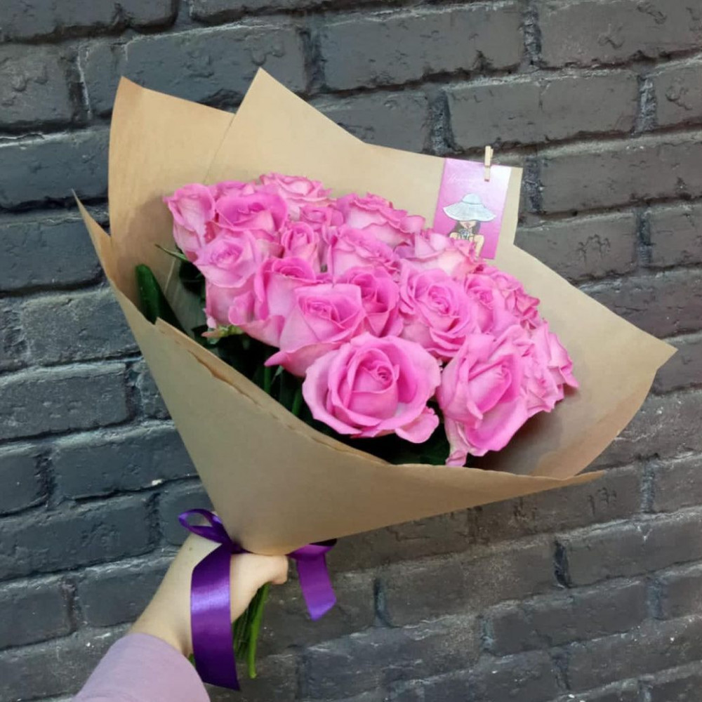 Букет цветов «Букет из 25 розовых кенийский роз»