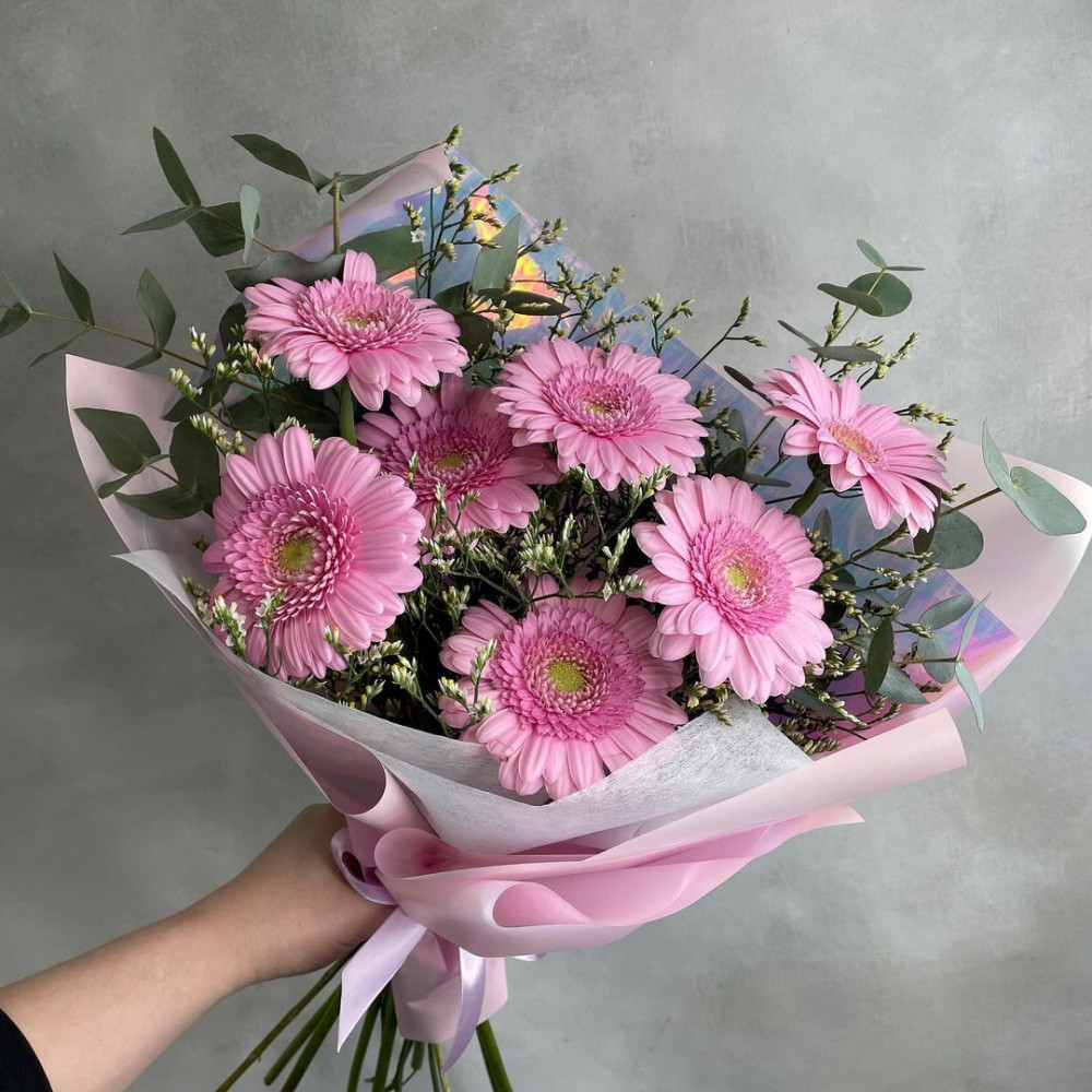 Букет цветов «Букет из 7 розовых гербер»