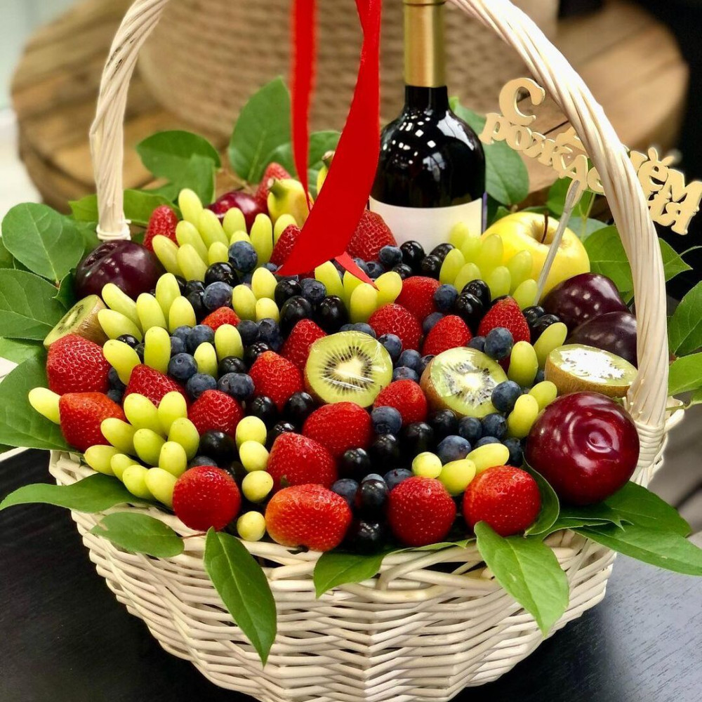 Букет цветов «Большая корзина с фруктами» - фото 2
