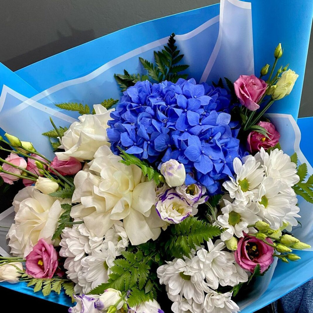 Букет цветов «Бело-голубой букет с гортензией» - фото 2