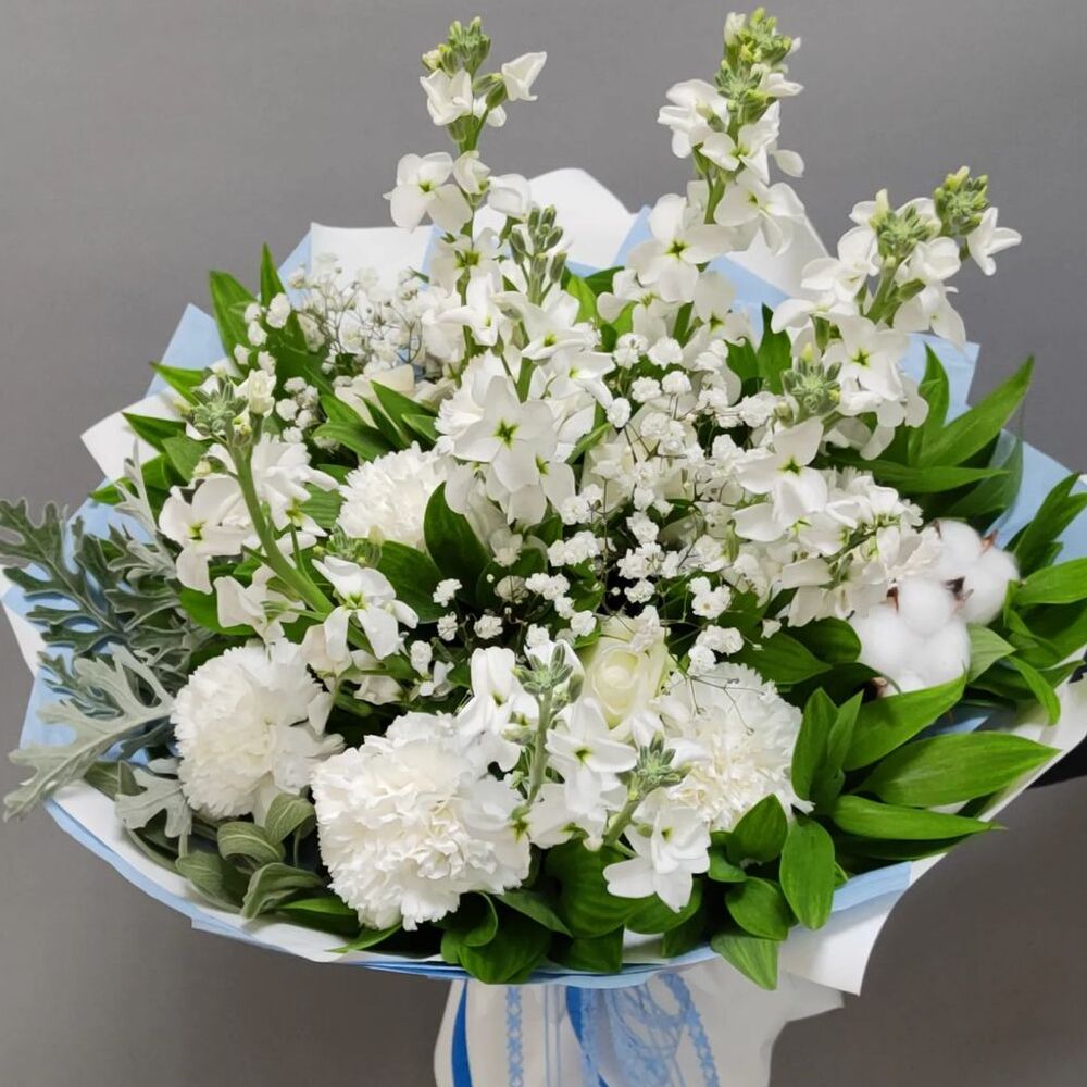 Букет цветов «Букет из белой маттиолы»